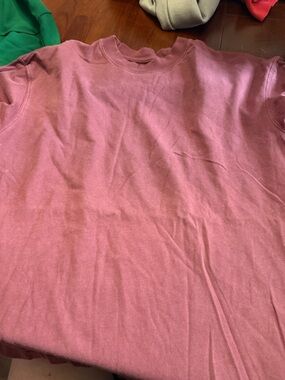 American Eagle Outfitters Dusty Rose Short Sleeve Tee
